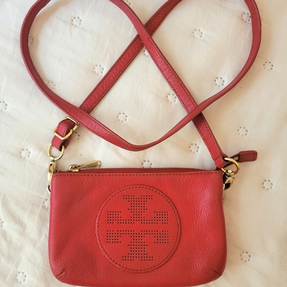 🎉Tory Burch mini Crossbody 7 x 4.5 🎉DESIGNER CLEARANCE DEAL - Picture 1 of 10